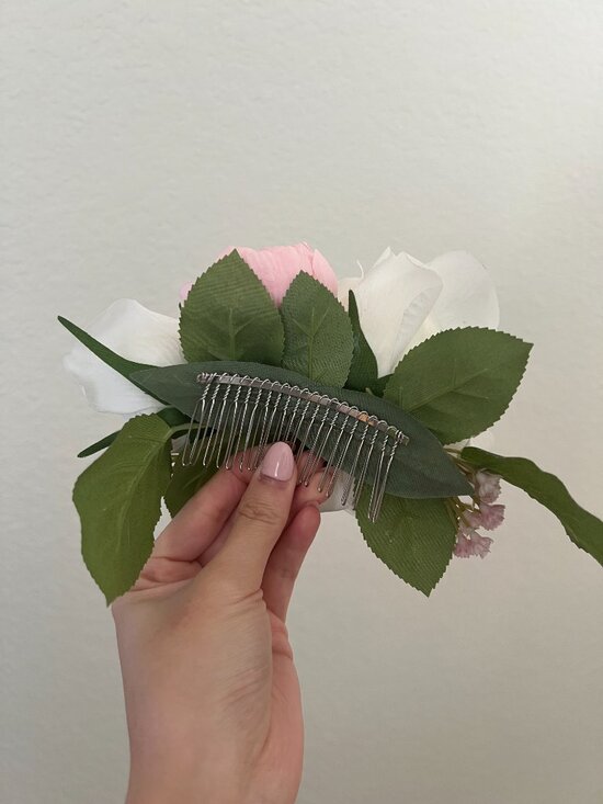 flower hair comb accessory
